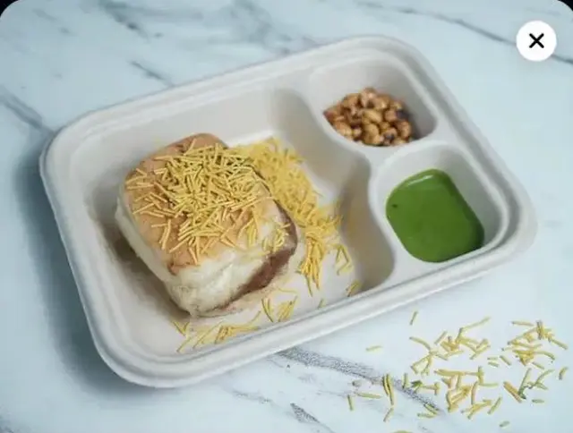 Dabeli, Rasodu, phone shot before Pleny